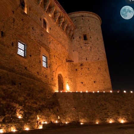 Alloggio Turistico La Contessa Graffignano ภายนอก รูปภาพ